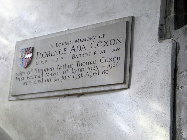 Memorial tablet to Florence Ada Coxon, recording her as OBE, JP, and barrister-at-law. The inscription also links her to Stephen Arthur Thomas Coxon, Mayor of Lynn in 1923.
Source jmc4, “Church Explorer”, on Flickr.